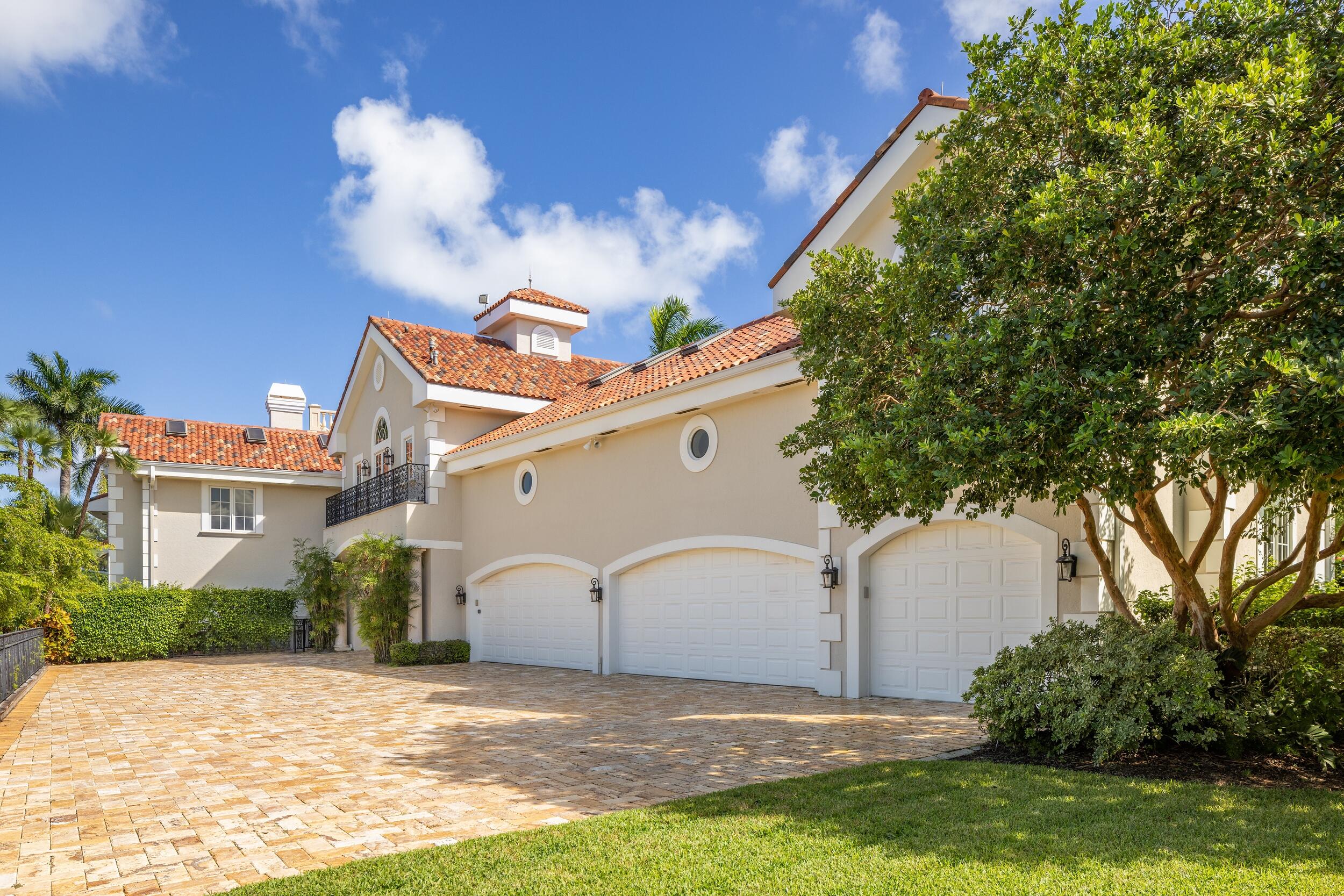 LAKE ROGERS ISLE - Residential