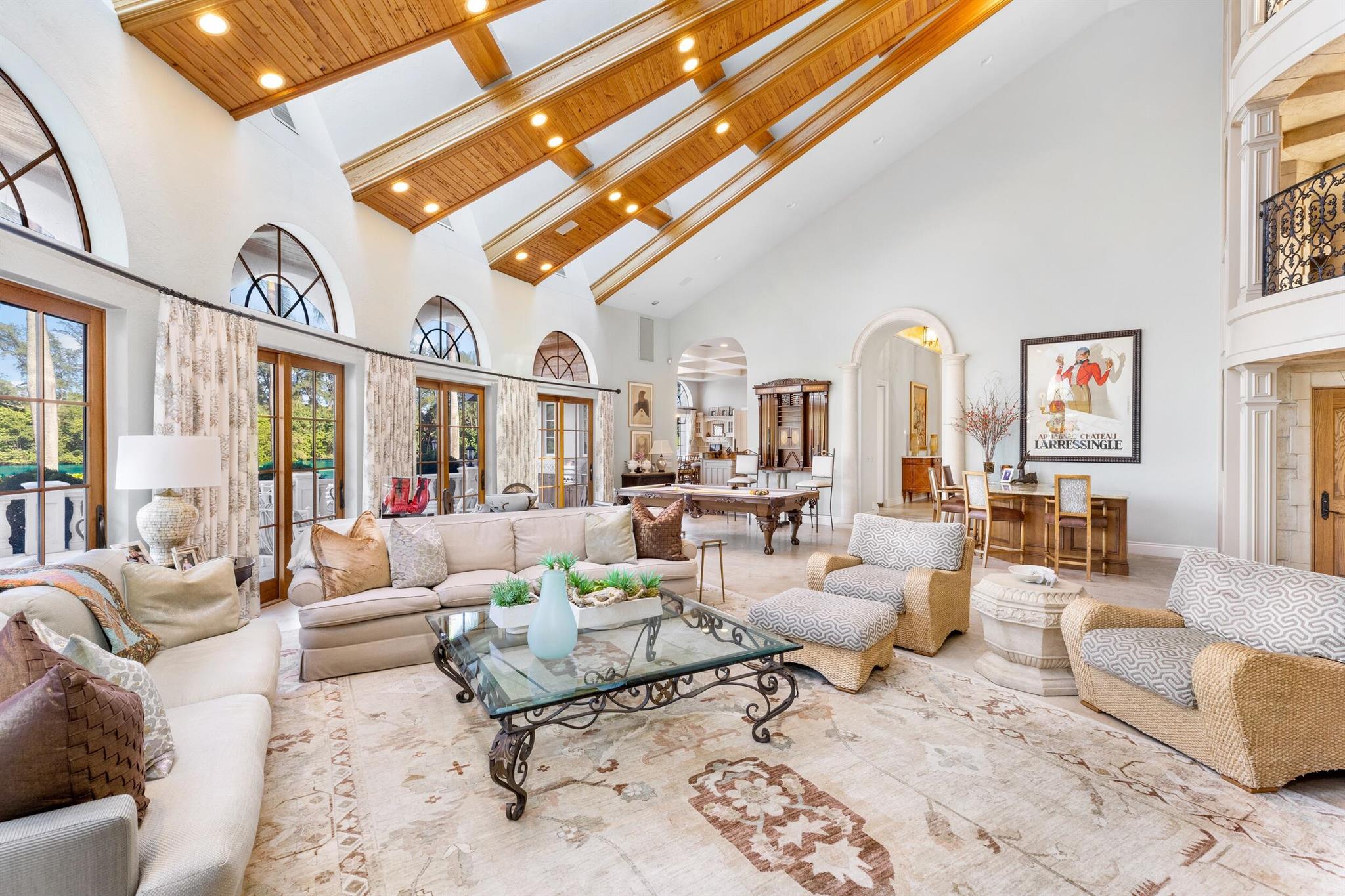 LAKE ROGERS ISLE - Residential