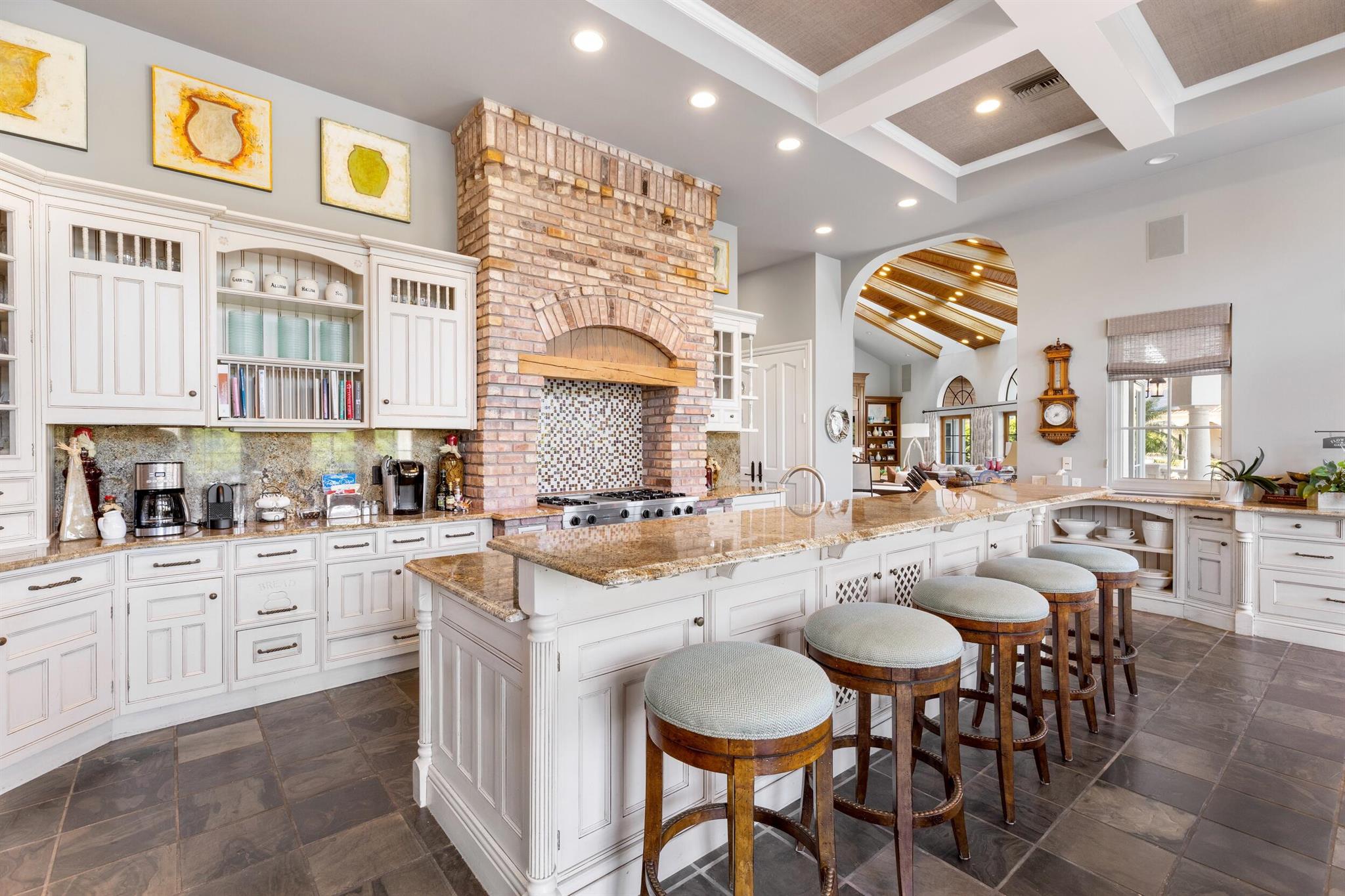 LAKE ROGERS ISLE - Residential