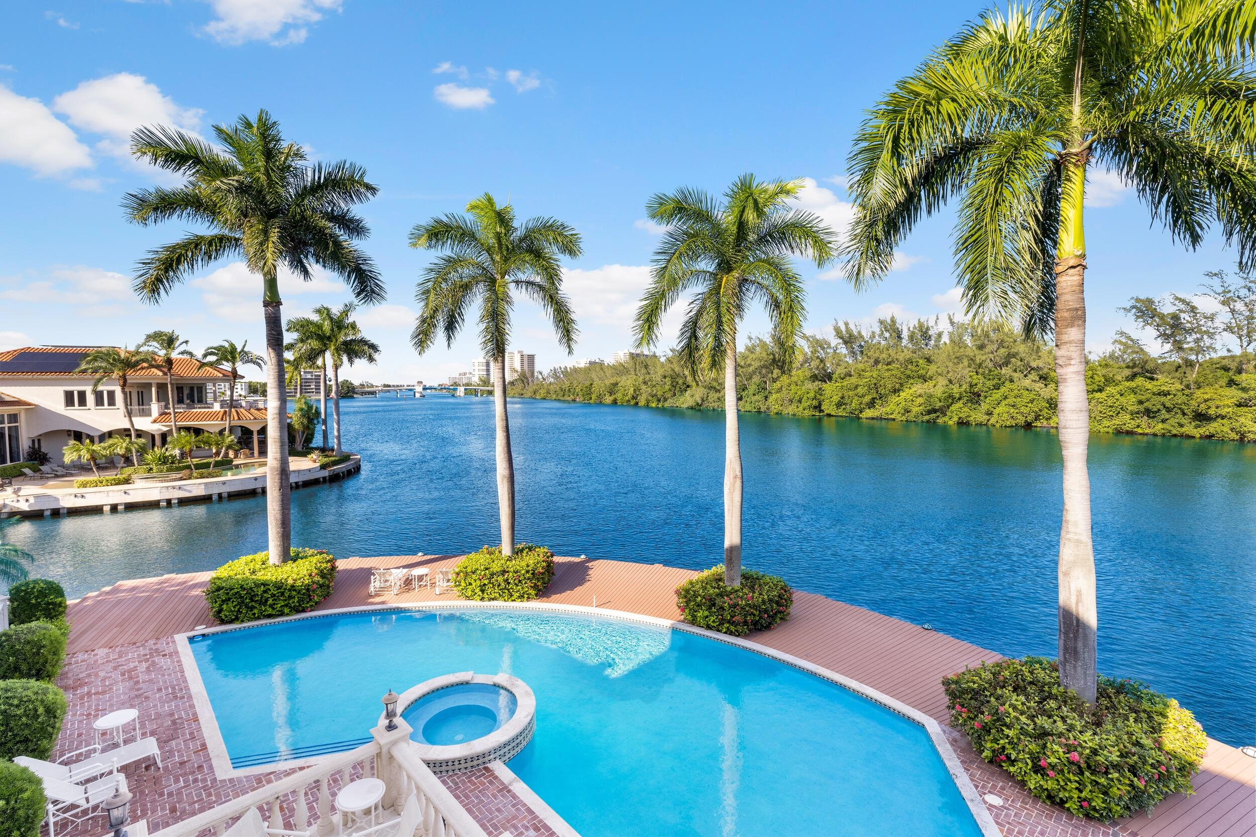 LAKE ROGERS ISLE - Residential