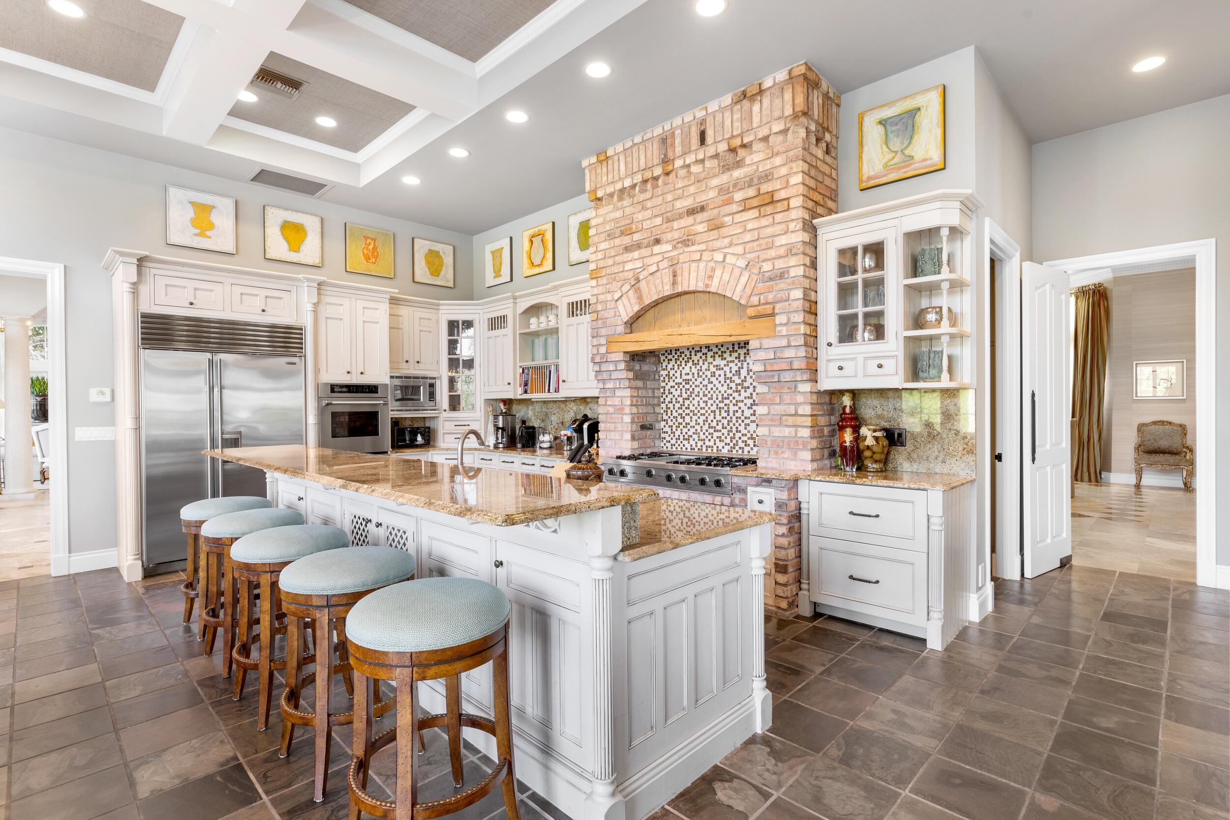 LAKE ROGERS ISLE - Residential