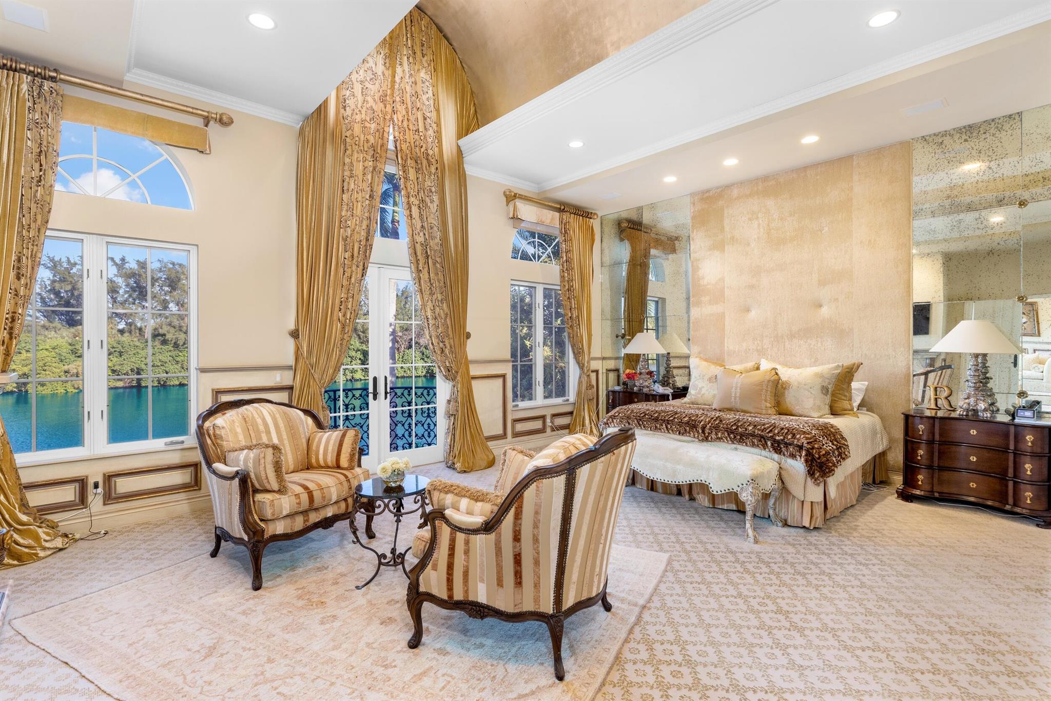 LAKE ROGERS ISLE - Residential