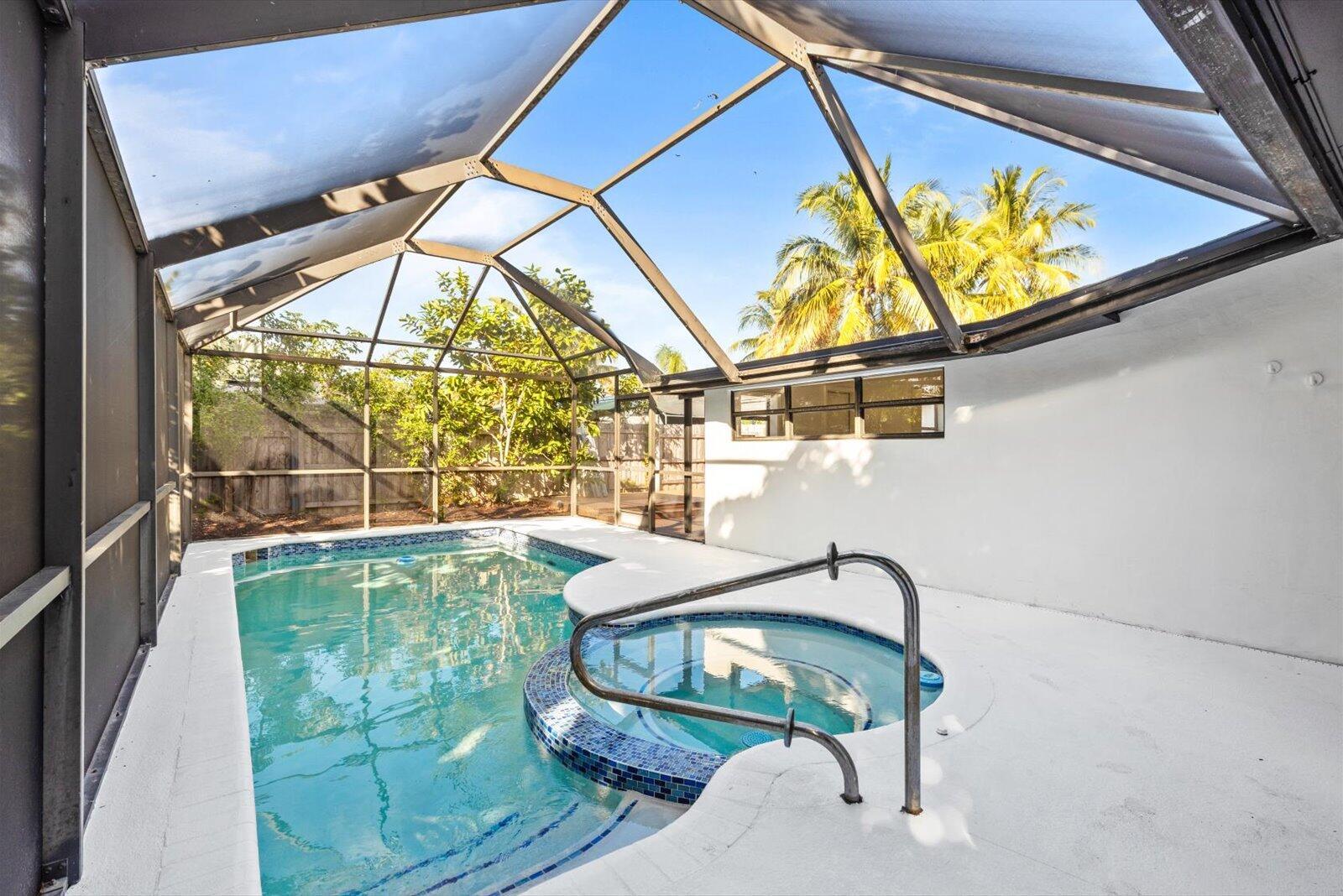 BEACHWAY ESTATES - Residential