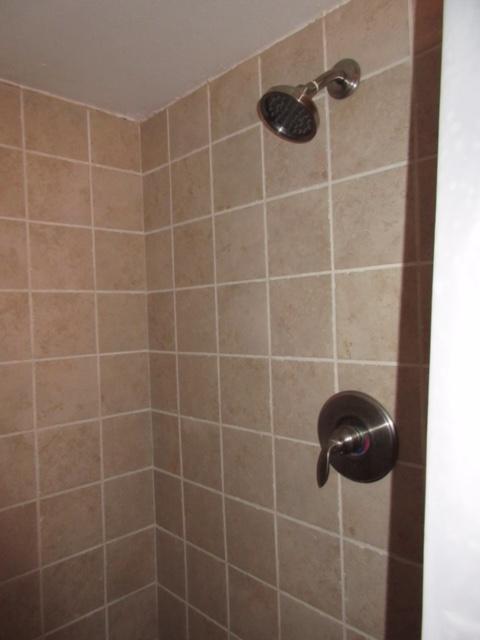 COLONIAL CLUB CONDO SEC 2 - Residential