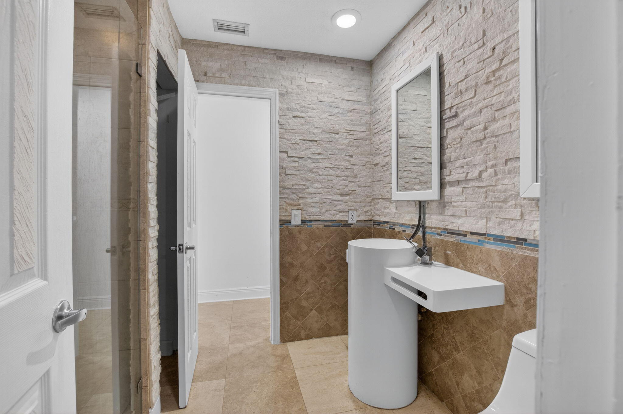 LONG LAKE ESTATES 1 AS - Residential