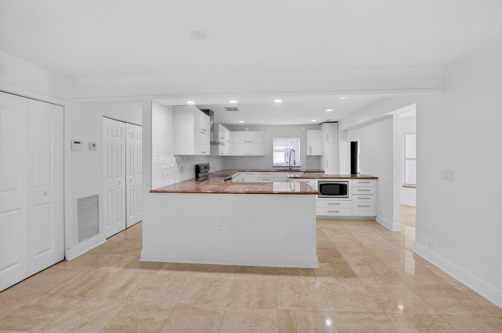 LONG LAKE ESTATES 1 AS - Residential