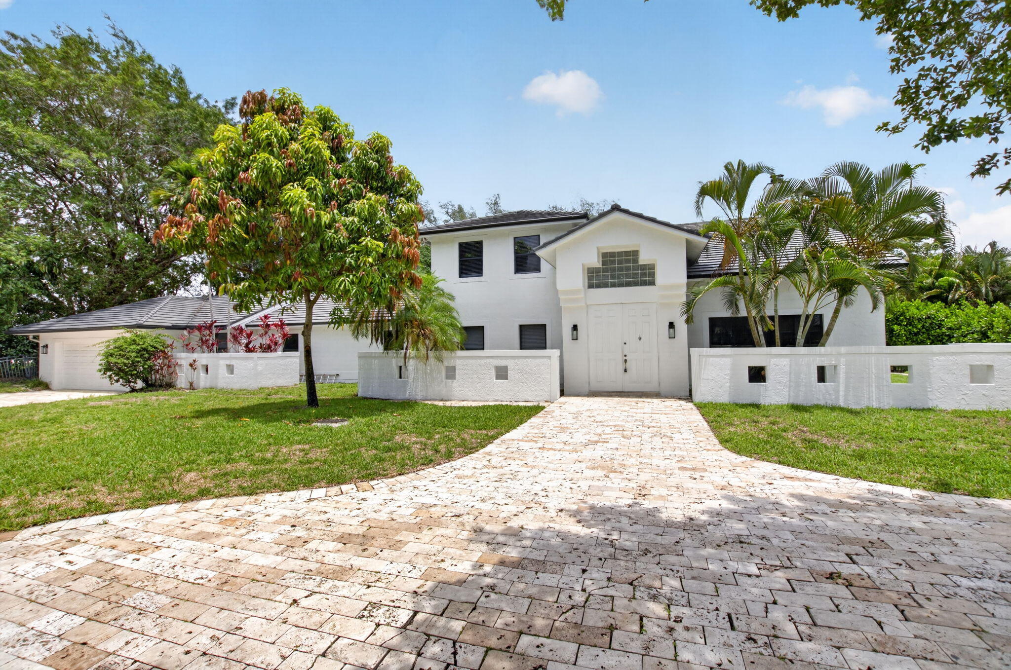 LONG LAKE ESTATES 1 AS - Residential