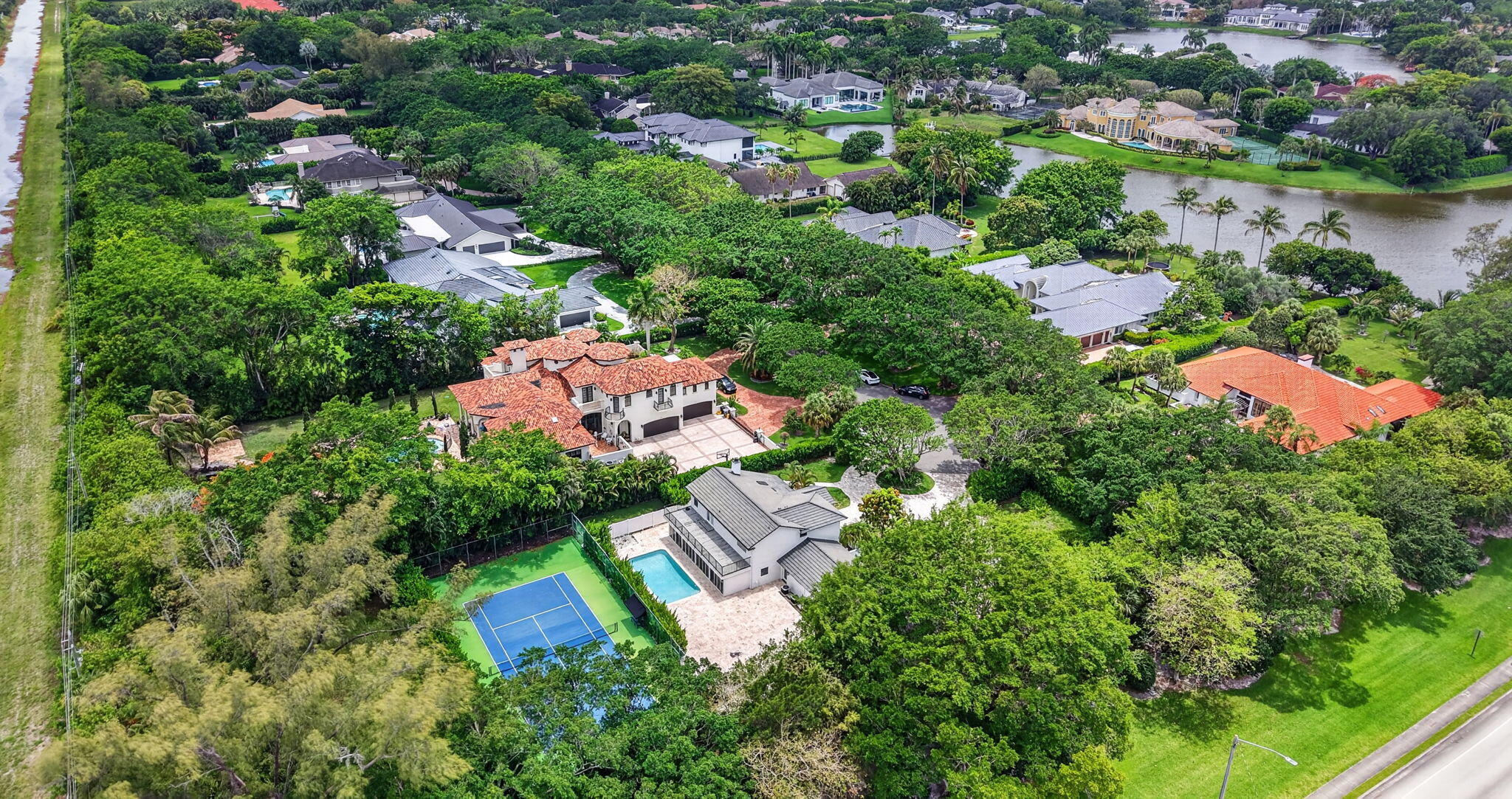LONG LAKE ESTATES 1 AS - Residential