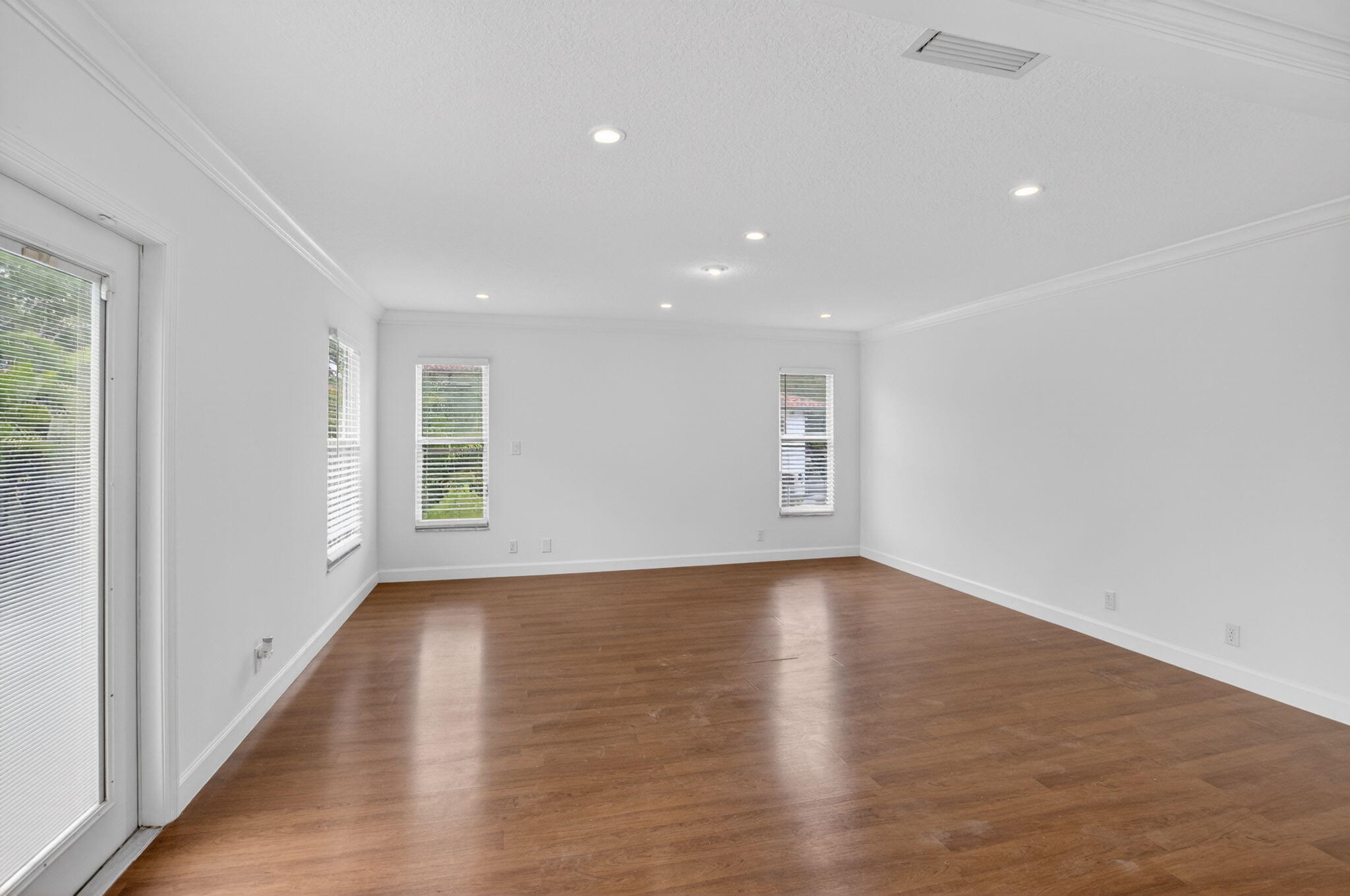 LONG LAKE ESTATES 1 AS - Residential