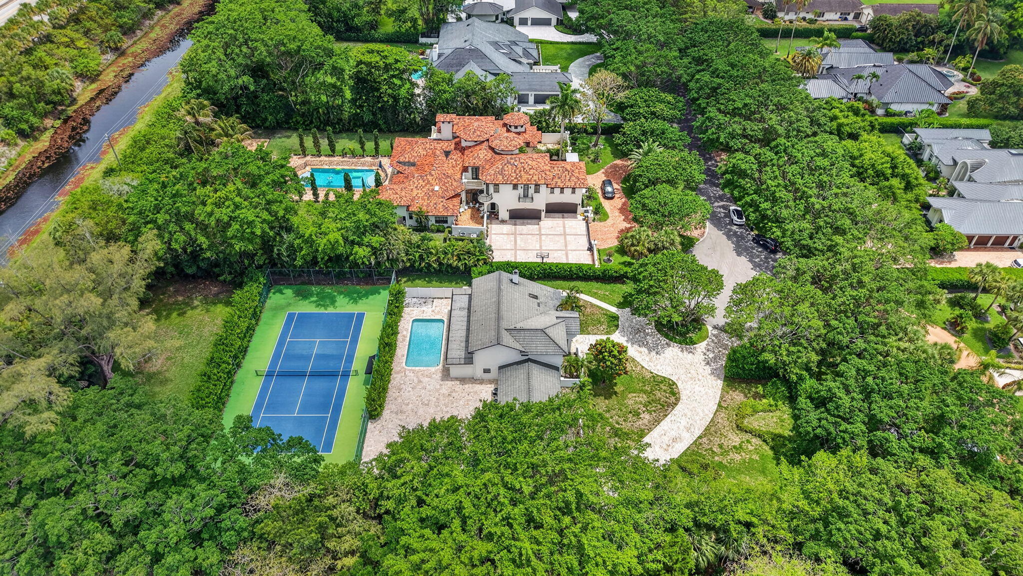 LONG LAKE ESTATES 1 AS - Residential