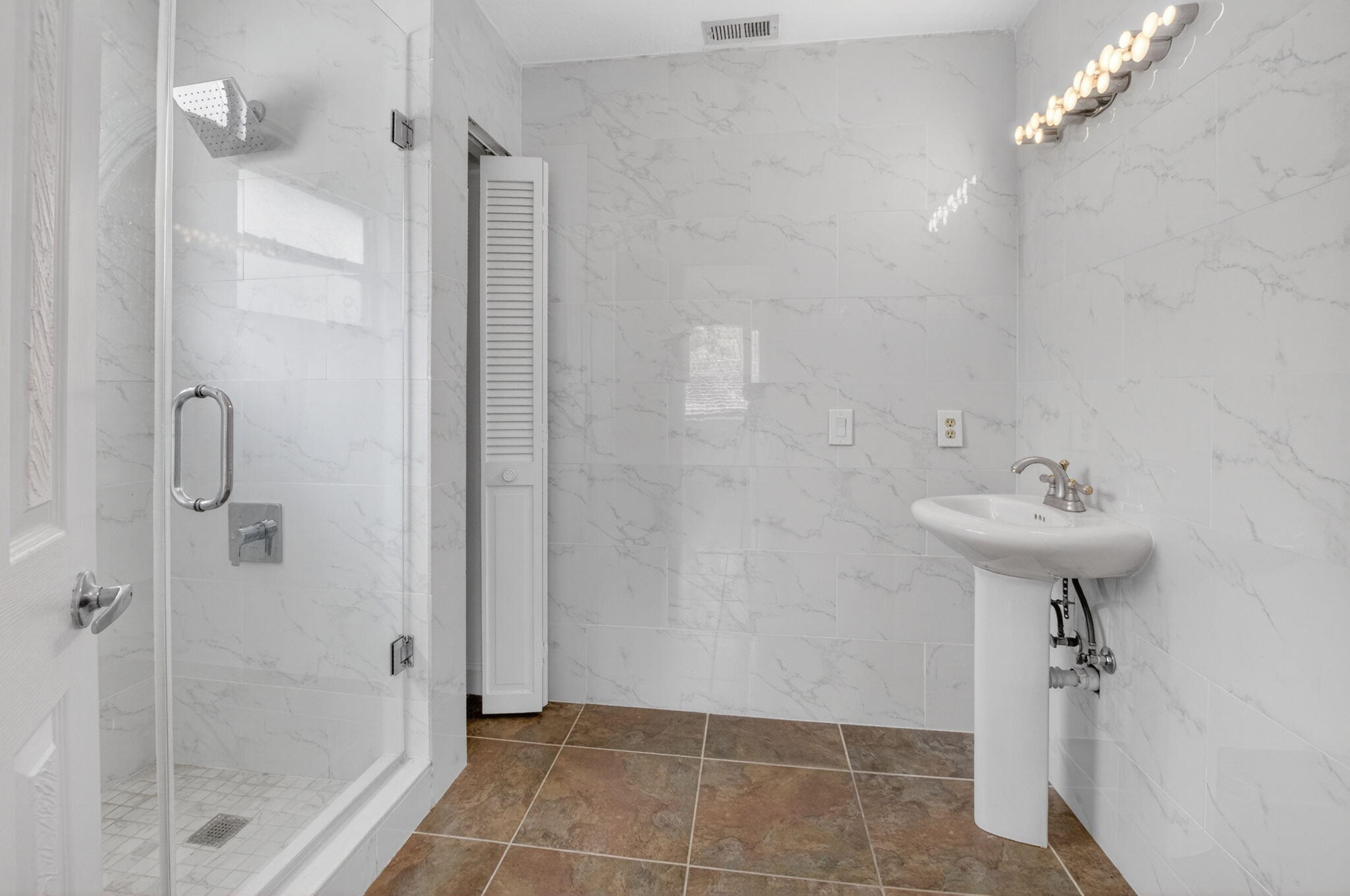LONG LAKE ESTATES 1 AS - Residential