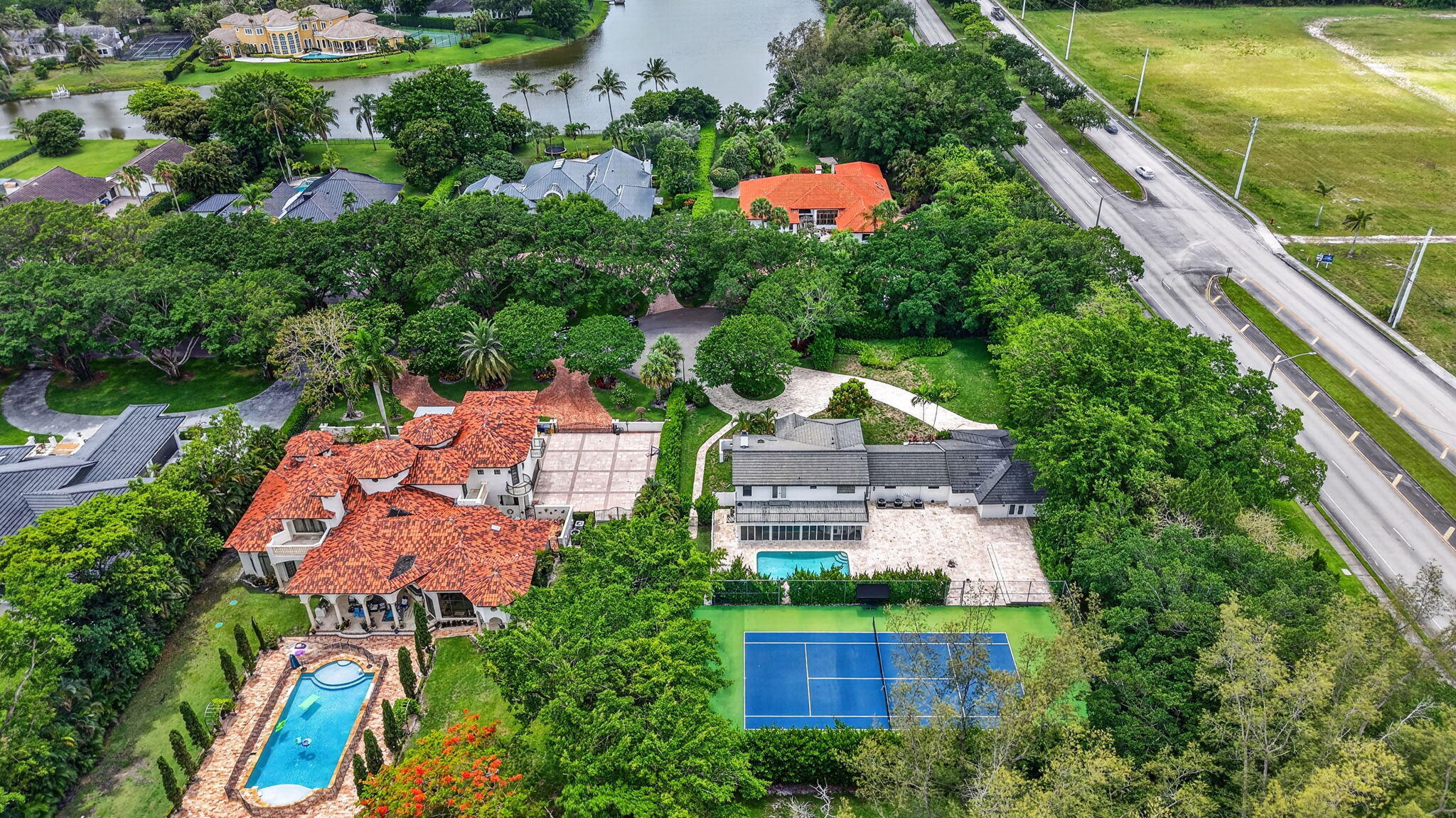 LONG LAKE ESTATES 1 AS - Residential