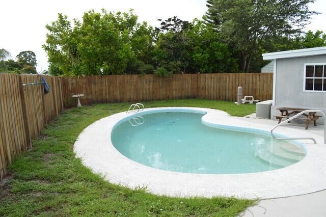 FOREST HILL VILLAGE 3 - Residential