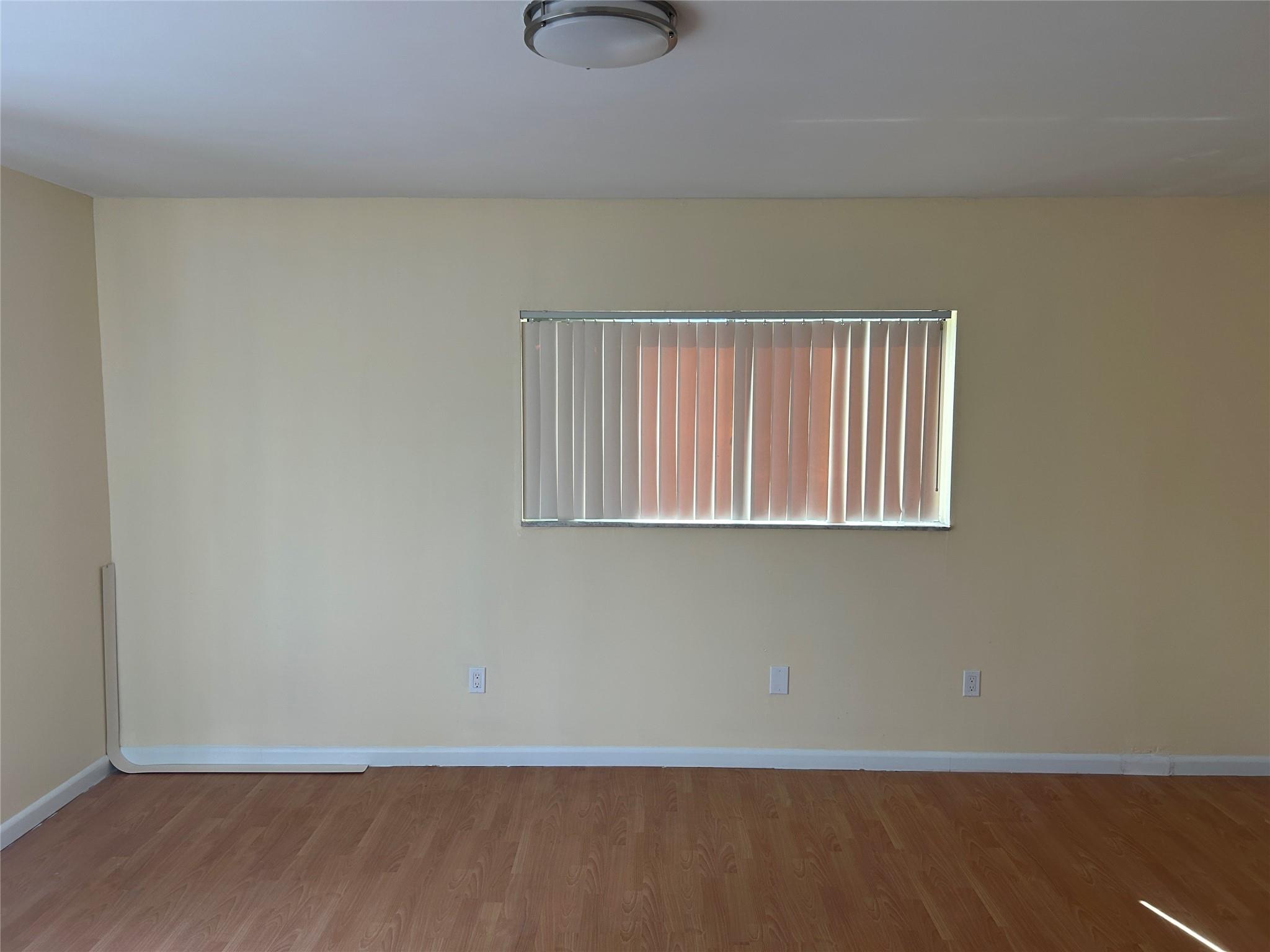 COUNTRY AS - Residential Lease