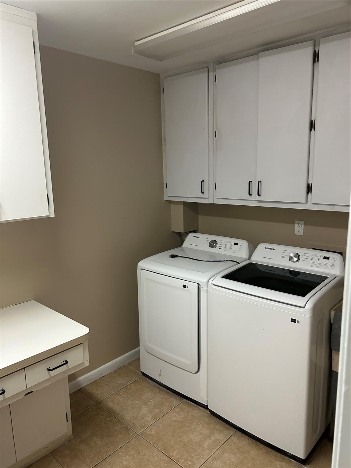 COUNTRY AS - Residential Lease