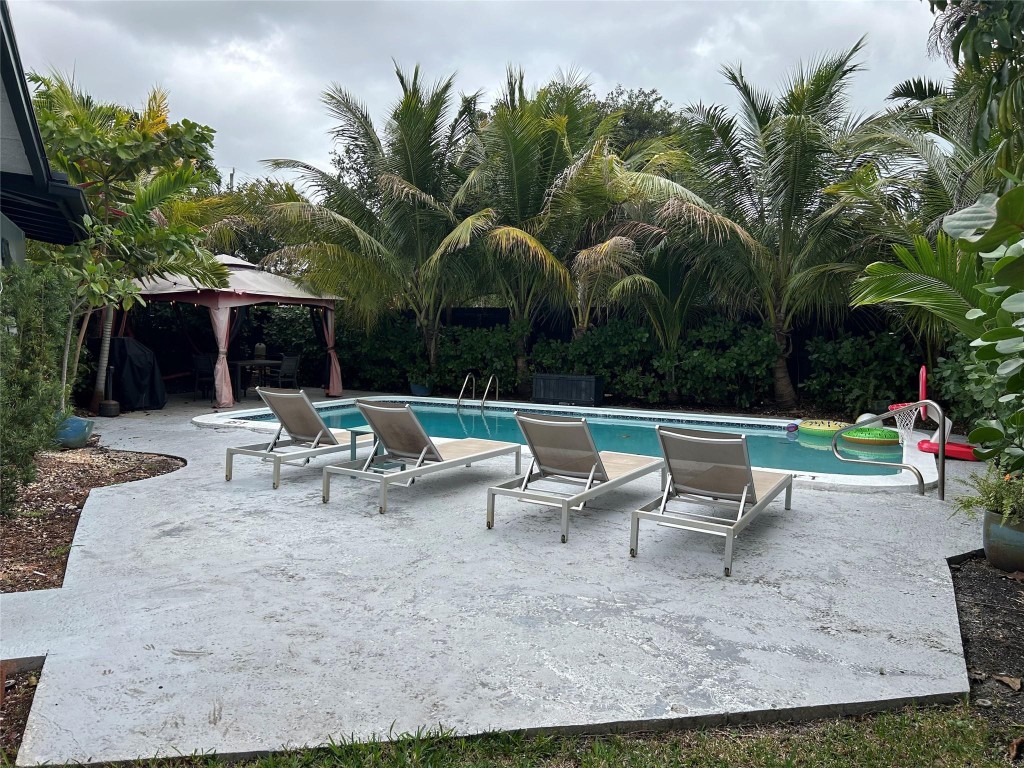 Middle River Terrace Amd - Residential Lease