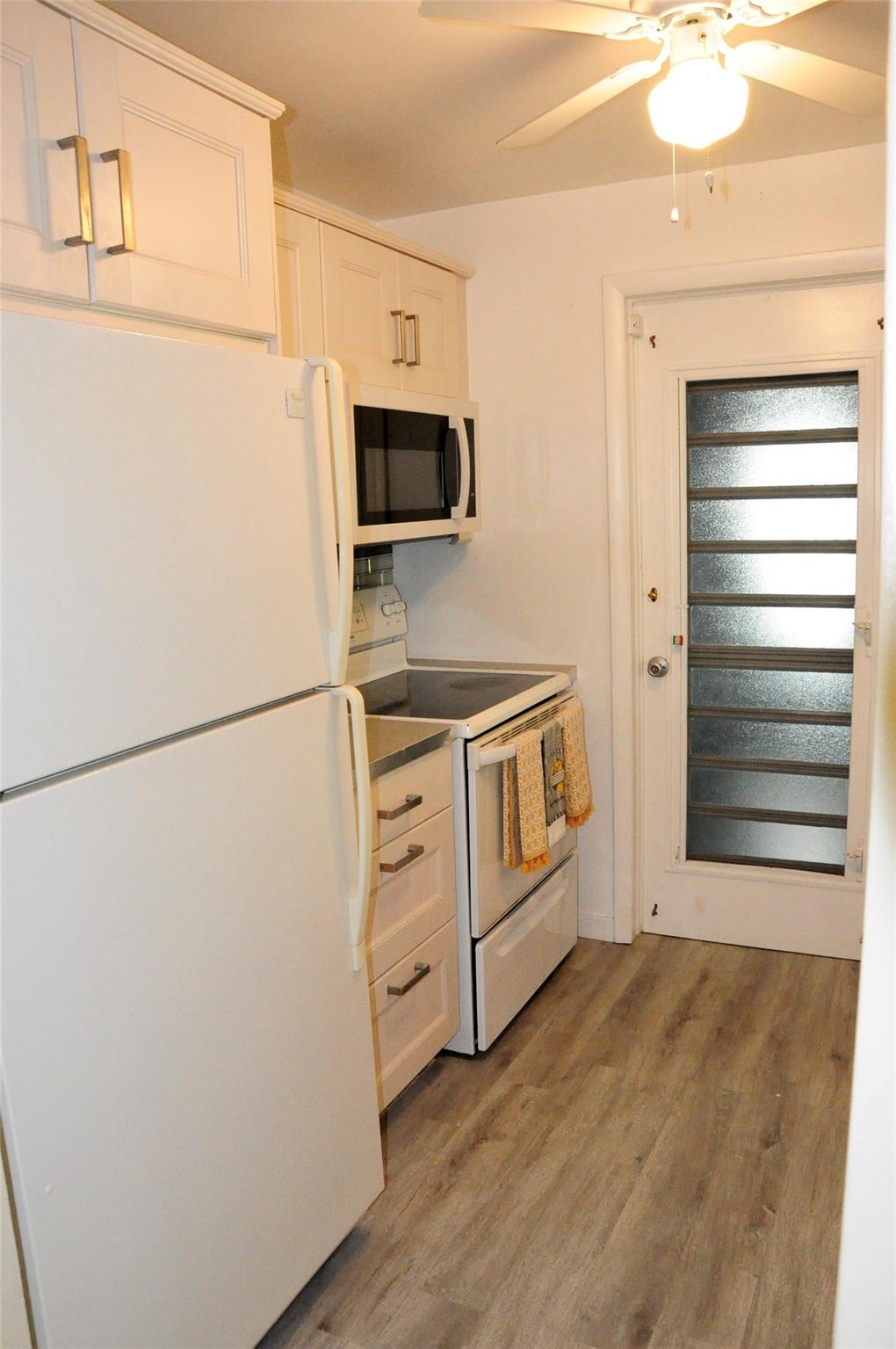 Leisureville - Residential