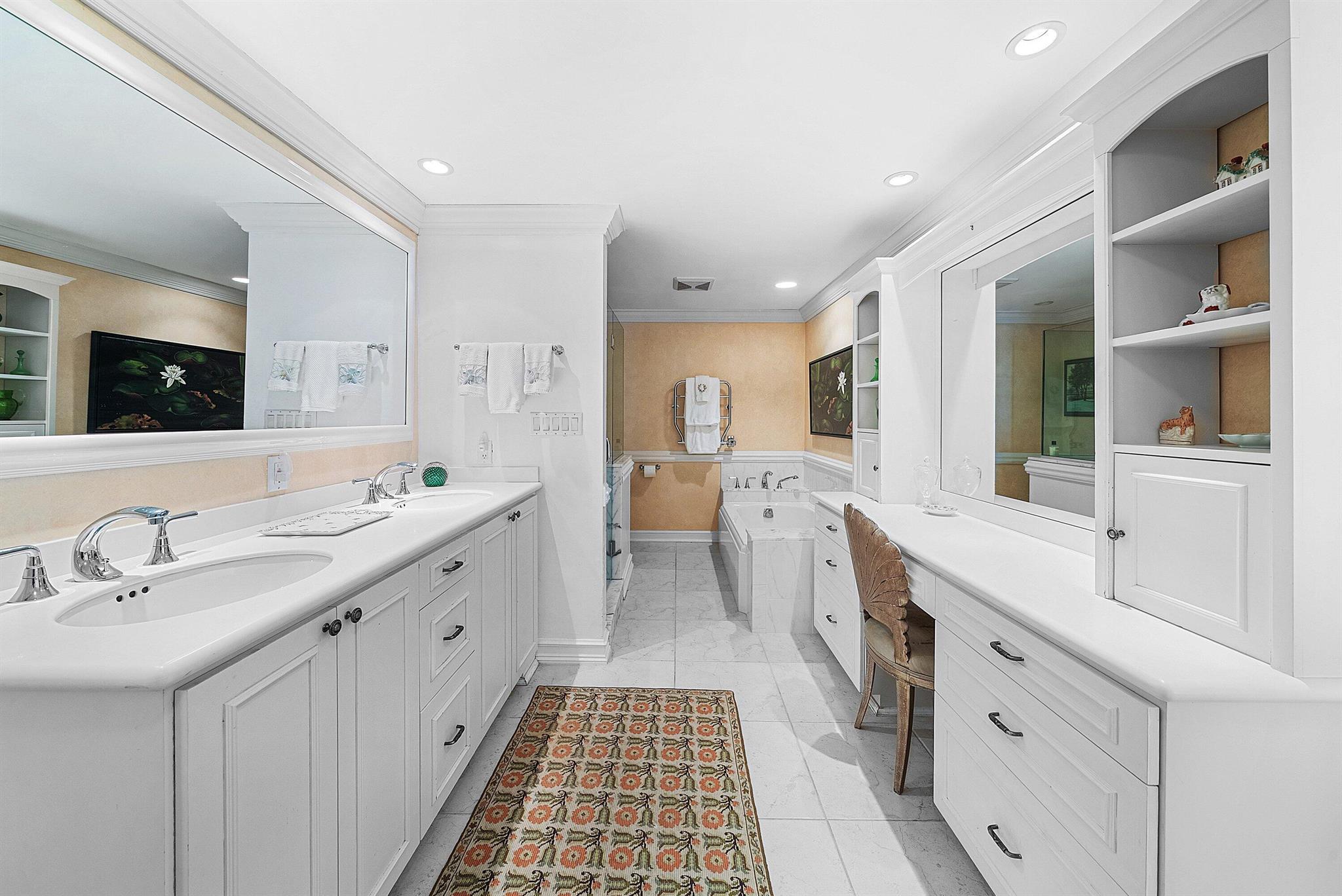 ST ANDREWS OCEAN CONDO - Residential