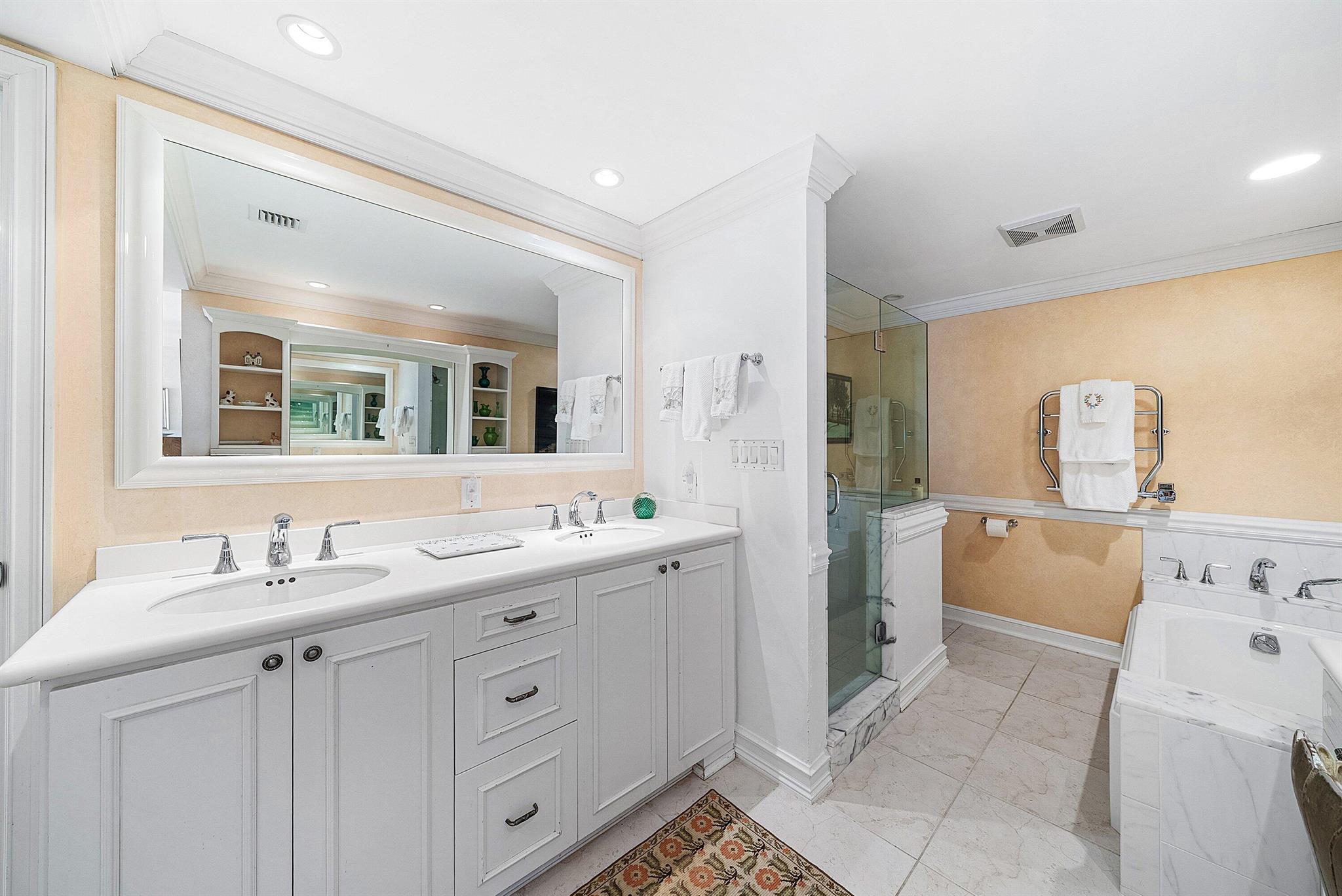 ST ANDREWS OCEAN CONDO - Residential