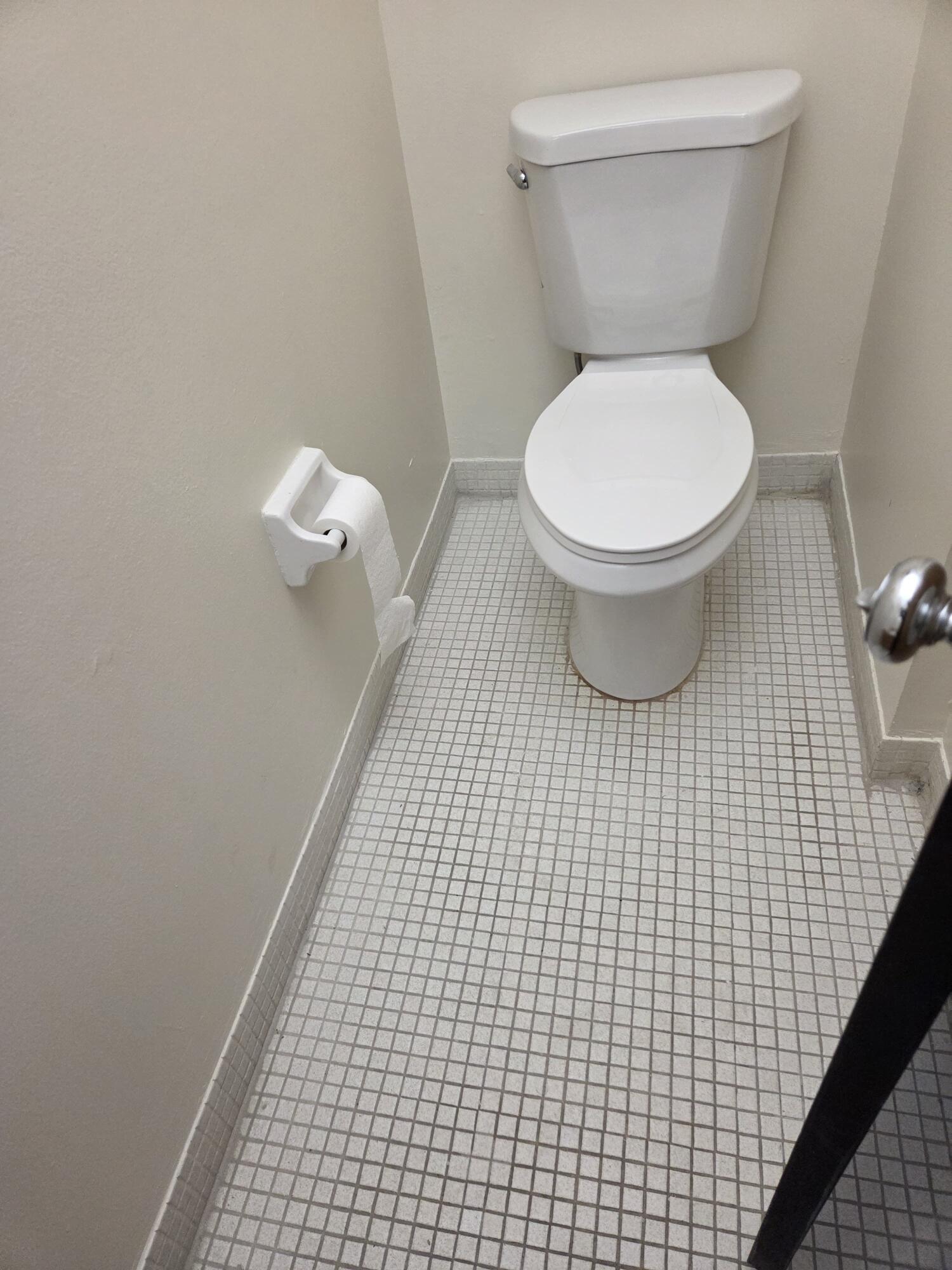 INTERNATIONAL VILLAGE - Residential Lease