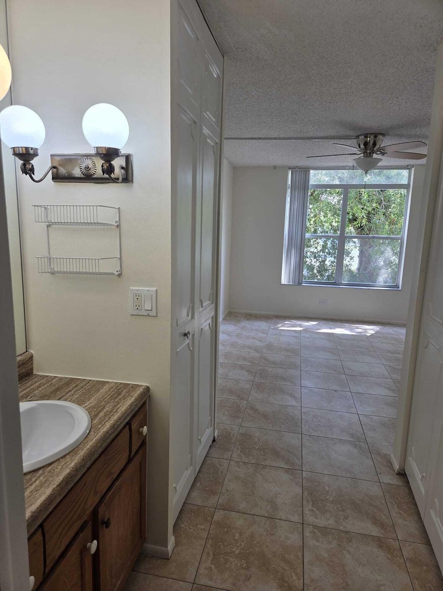 Private 1BR/1.5BA second floor in a quiet centrally located community. Features include laminate flooring a spacious closet and a wide screen in balcony. Conveniently close to major highways, shopping and schools. Amenities include a pool, gym, library and on-site salon. Association requires a minimum 670 credit score