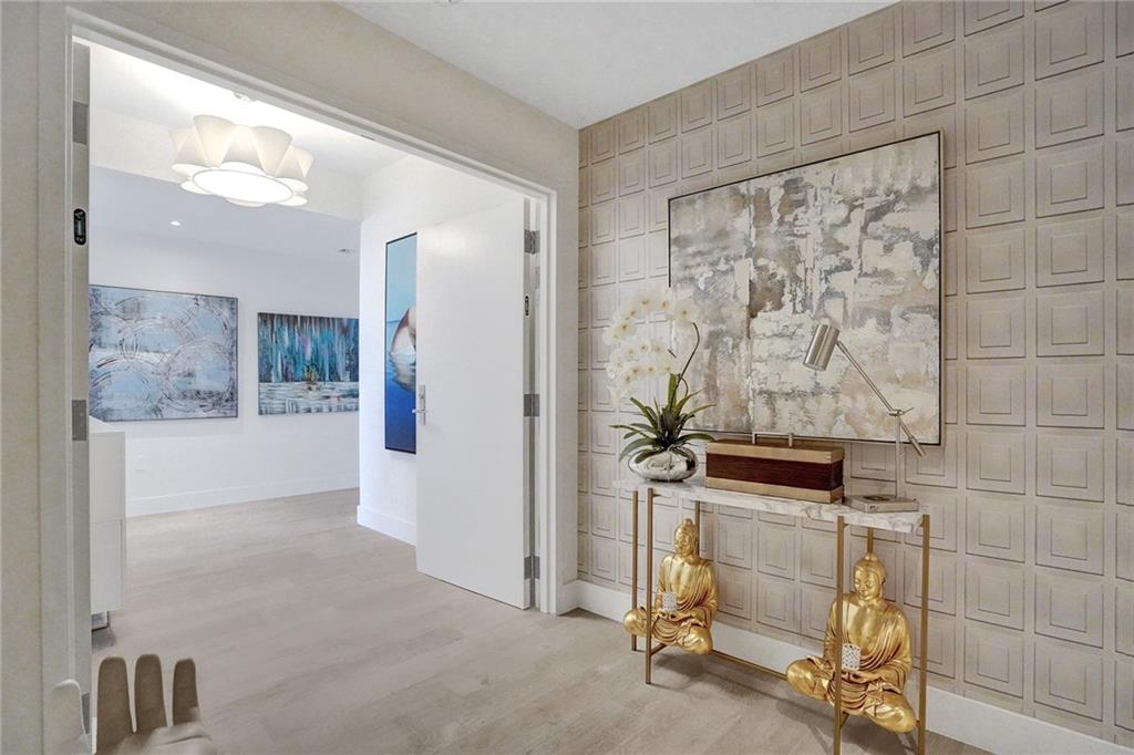 AUBERGE BEACH RESIDENCES - Residential