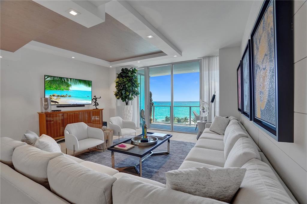 AUBERGE BEACH RESIDENCES - Residential