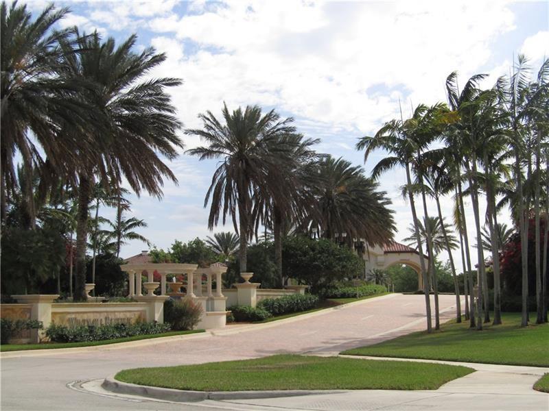 ESTATES OF SWAN LAKE - Land