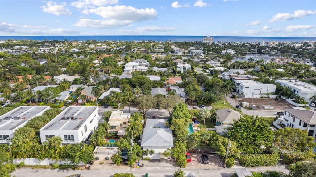 This wonderful fully turnkey unit in Delray Beach's highly sought after Palm Trail neighborhood is a renters dream. Just a short walk to Atlantic Avenue and minutes from beautiful beaches. Large private outdoor patio perfect for relaxing and grilling. Plenty of parking. Available as an annual but ask me about seasonal options as well!