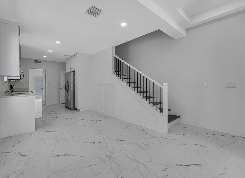 410 NW 13th Avenue