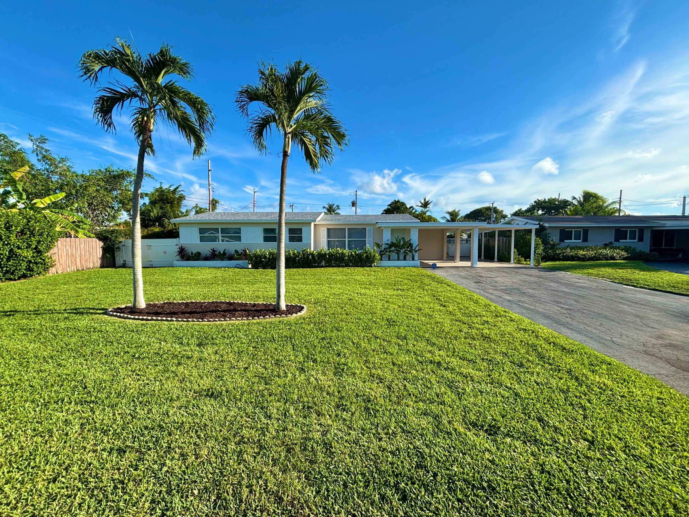 470 NE 45TH Street