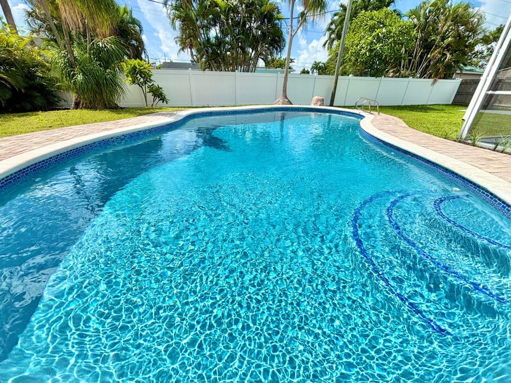 Photo of 470 NE 45TH Street, Boca Raton, FL 33431 (MLS # B26074481)