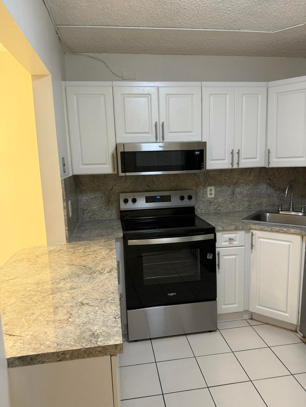 Photo of 4961 Sable Pine Circle #B1, West Palm Beach, FL 33417 (MLS # B26008027)