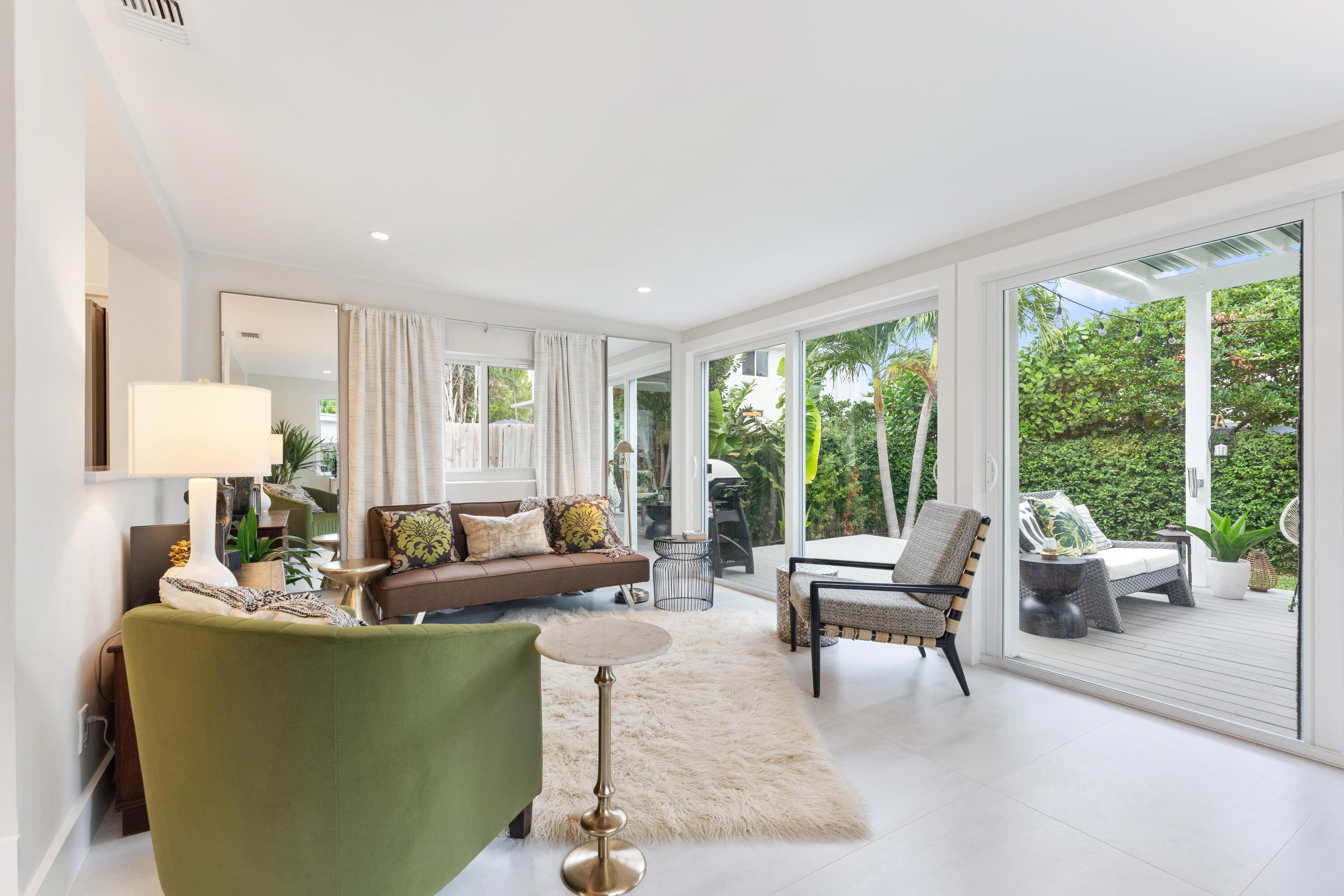 RIO VISTA ISLES - Residential