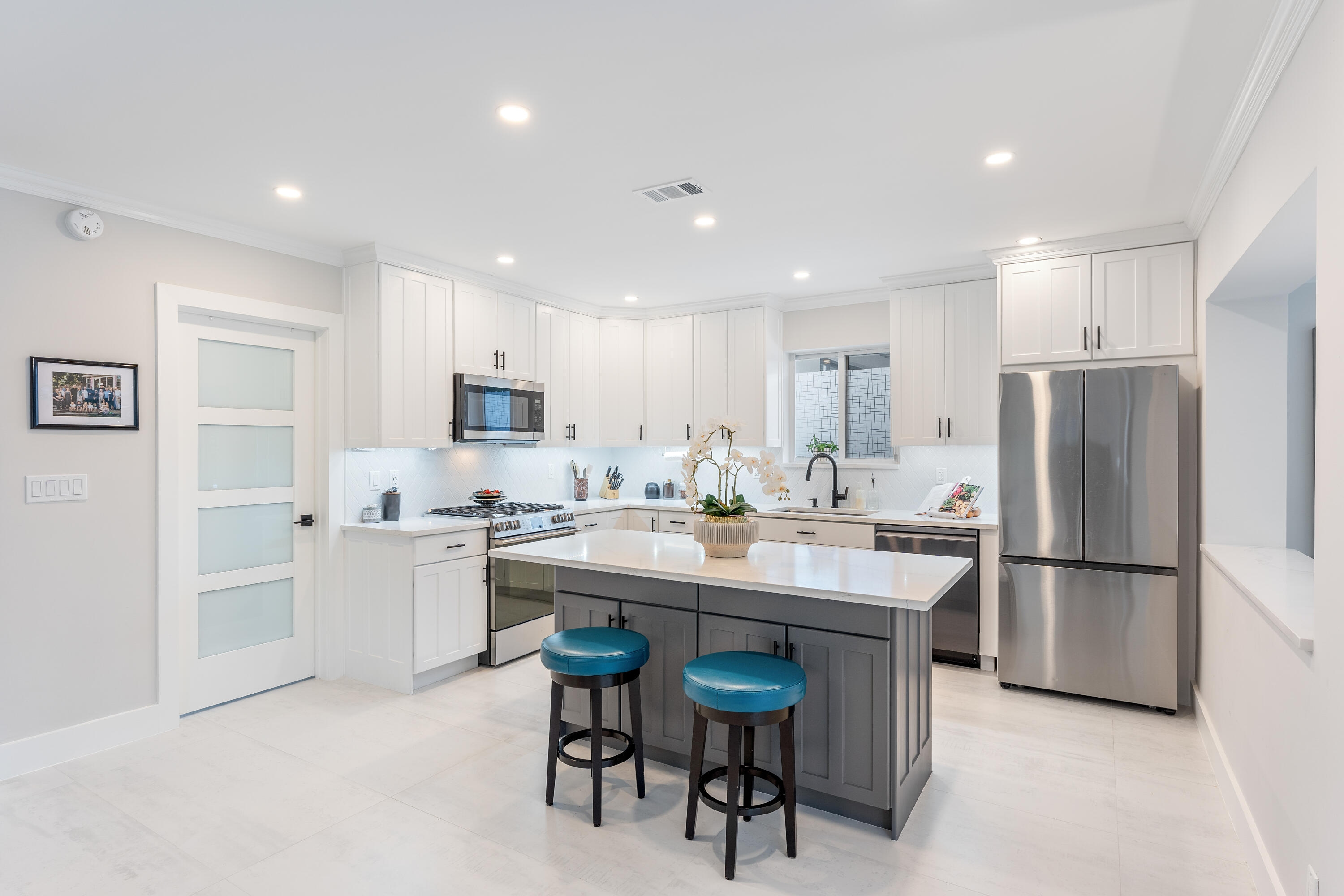 RIO VISTA ISLES - Residential