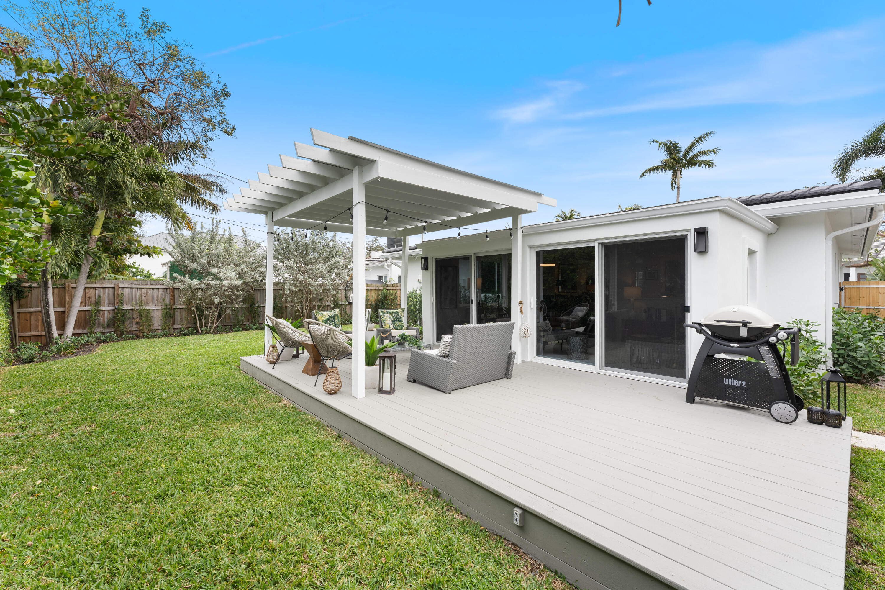 RIO VISTA ISLES - Residential