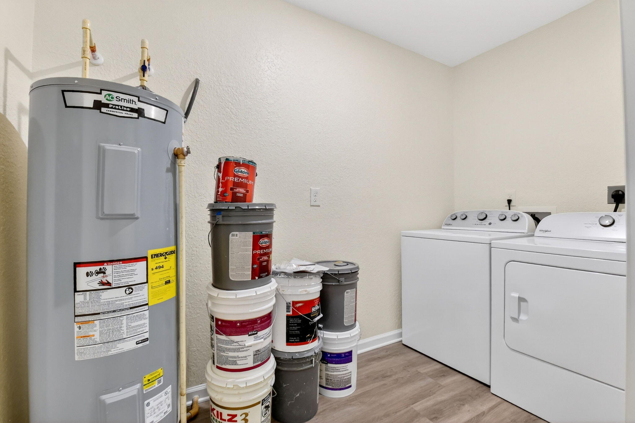 RIVIERA BEACH HEIGHTS ADD 3 - Residential Lease