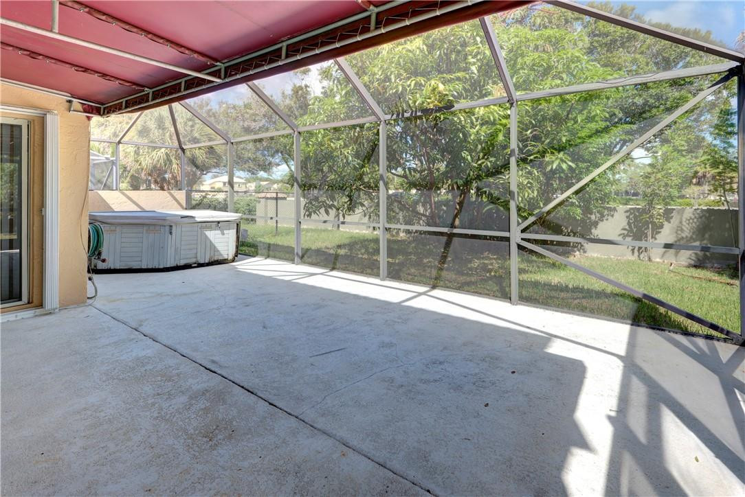 West Glen Manor 145-7 B - Residential