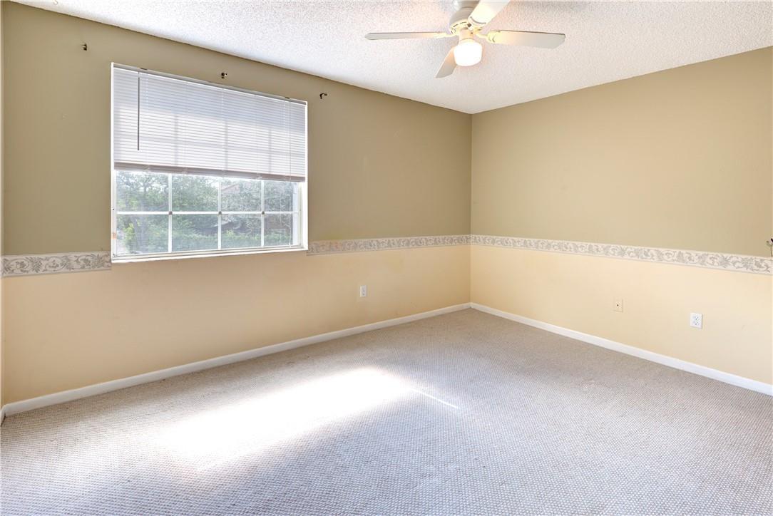 West Glen Manor 145-7 B - Residential