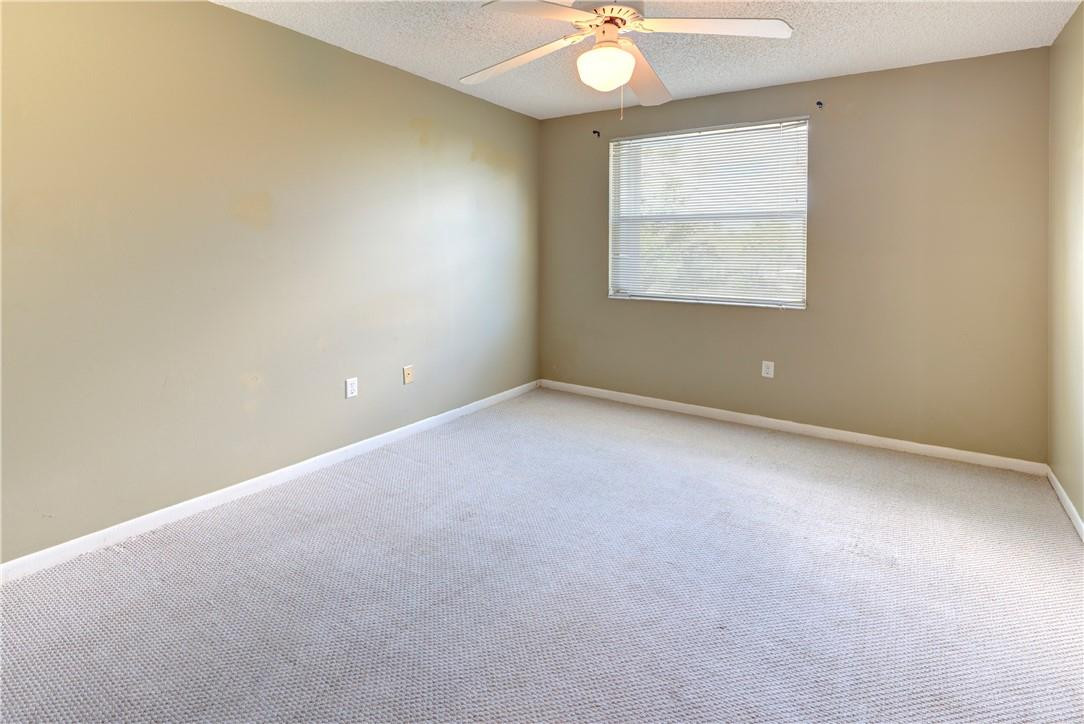 West Glen Manor 145-7 B - Residential