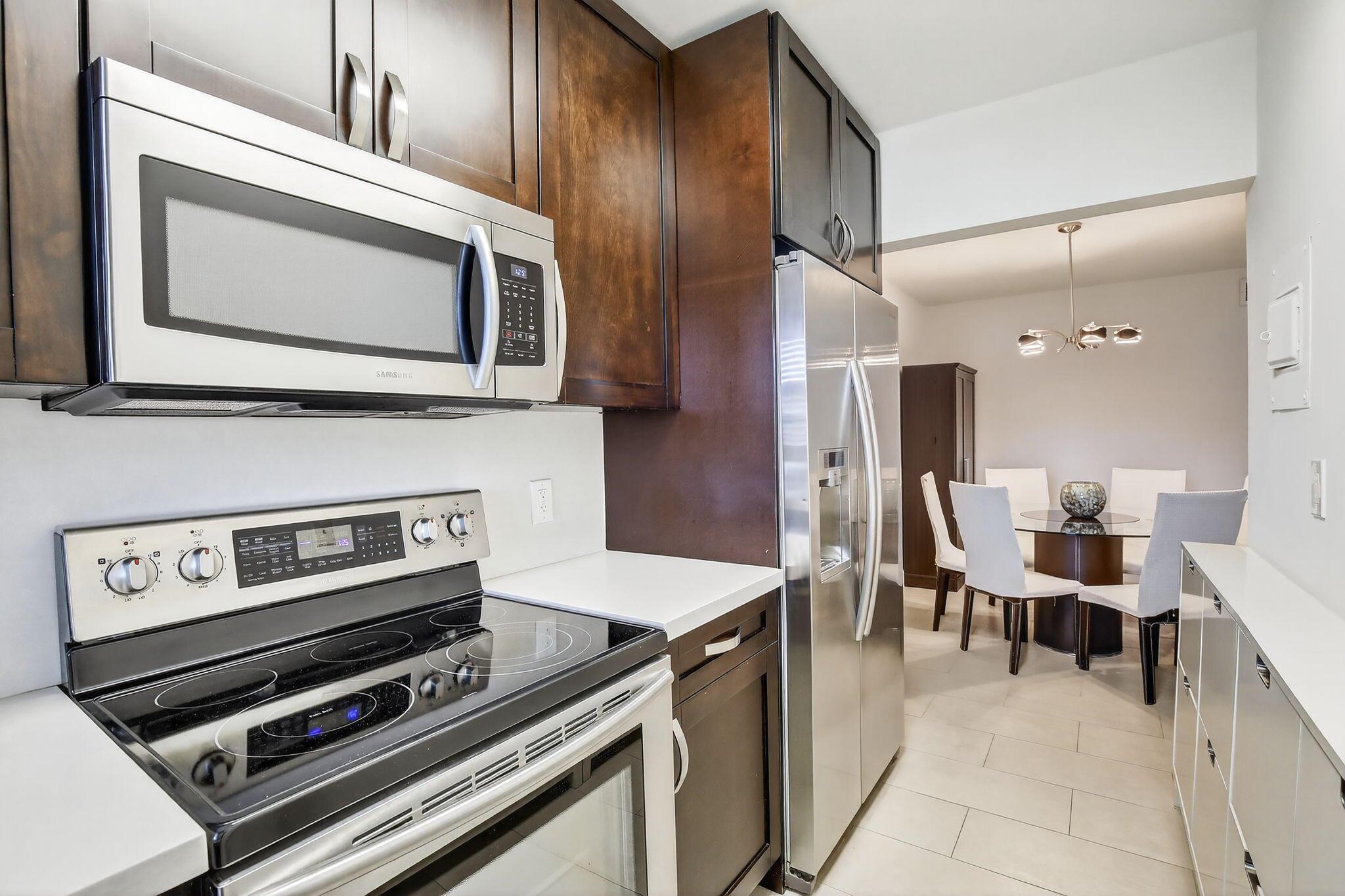 PARADISE VILLAS CONDO - Residential Lease