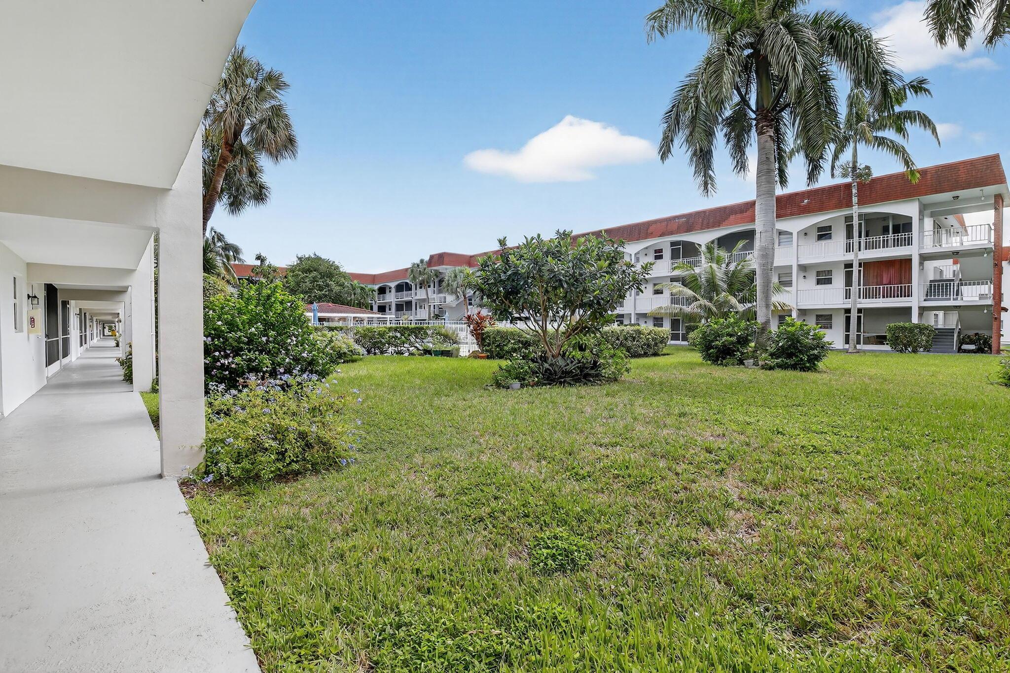 PARADISE VILLAS CONDO - Residential Lease