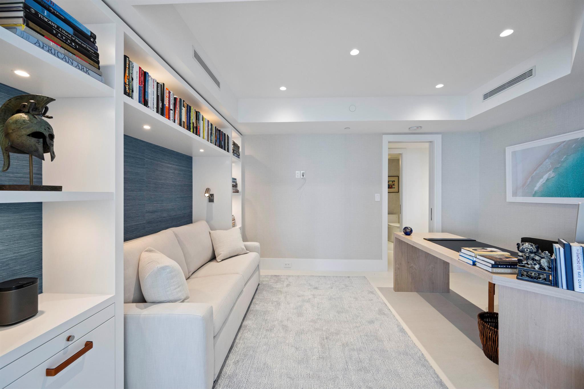 TWENTY ONE HUNDRED CONDO - Residential