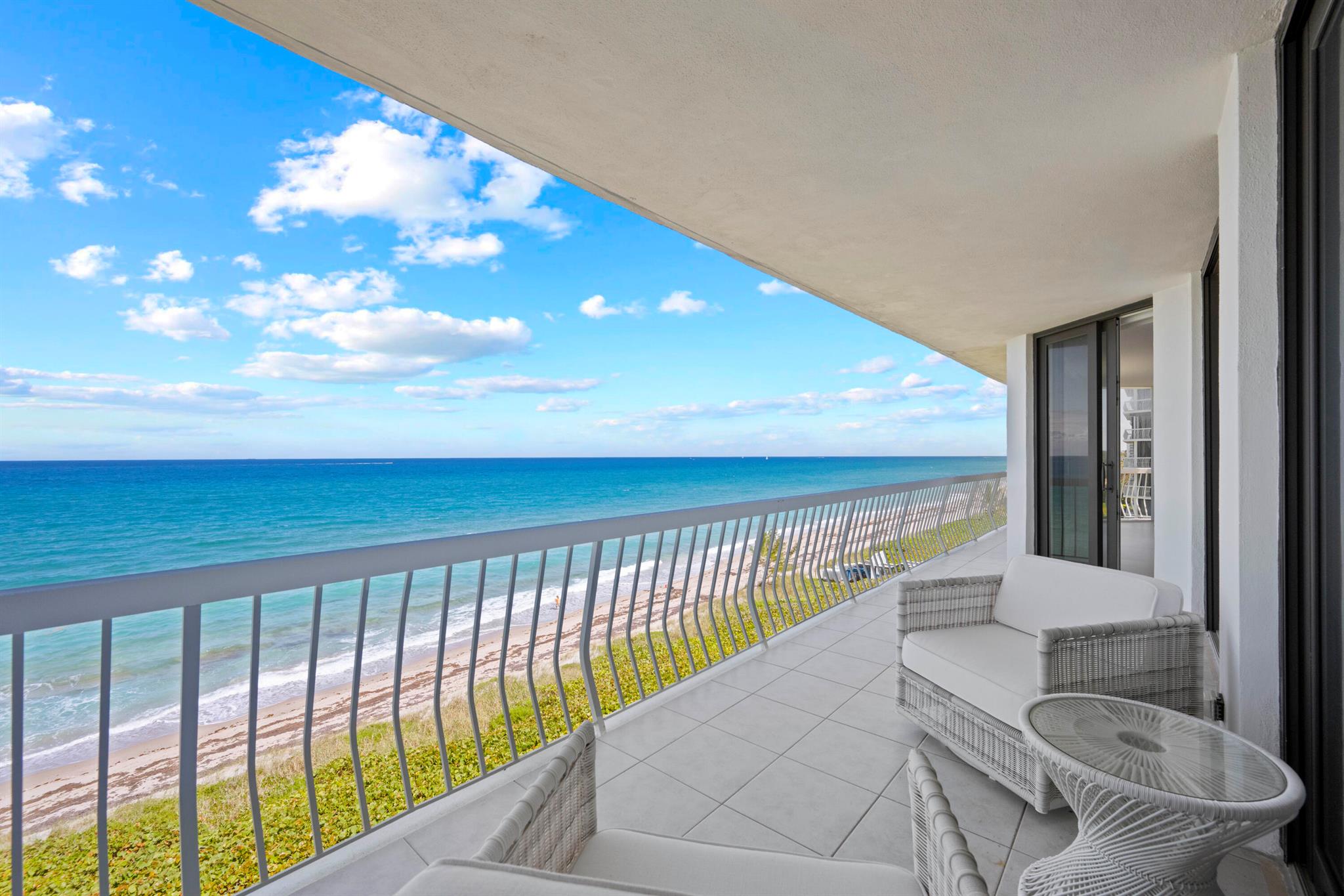 TWENTY ONE HUNDRED CONDO - Residential