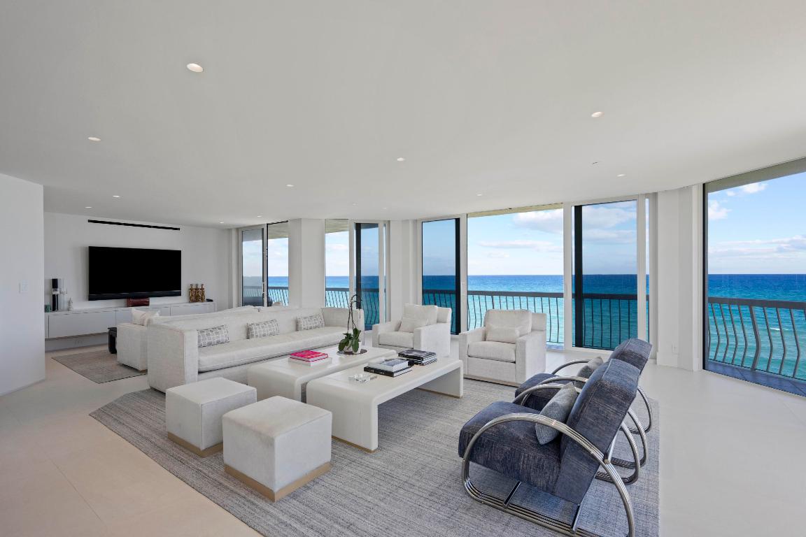 TWENTY ONE HUNDRED CONDO - Residential