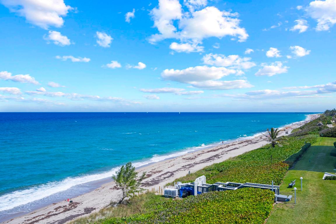 TWENTY ONE HUNDRED CONDO - Residential