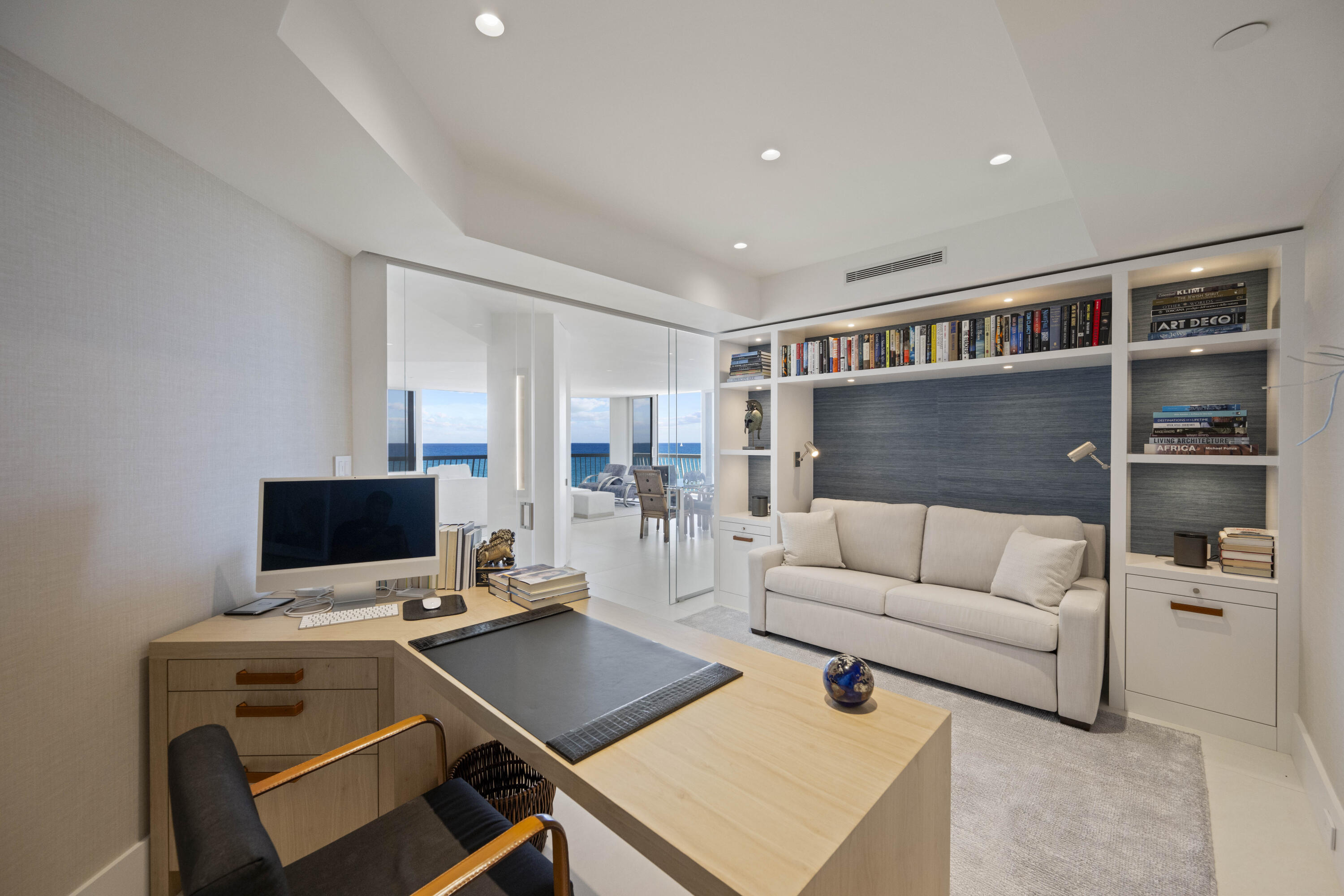 TWENTY ONE HUNDRED CONDO - Residential