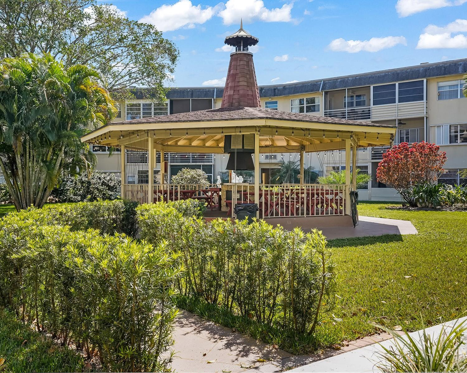 Camelot Hall - Residential