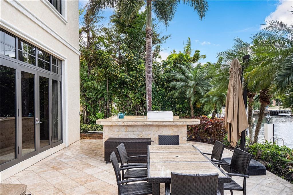 Lighthouse Point 4th Sec - Residential