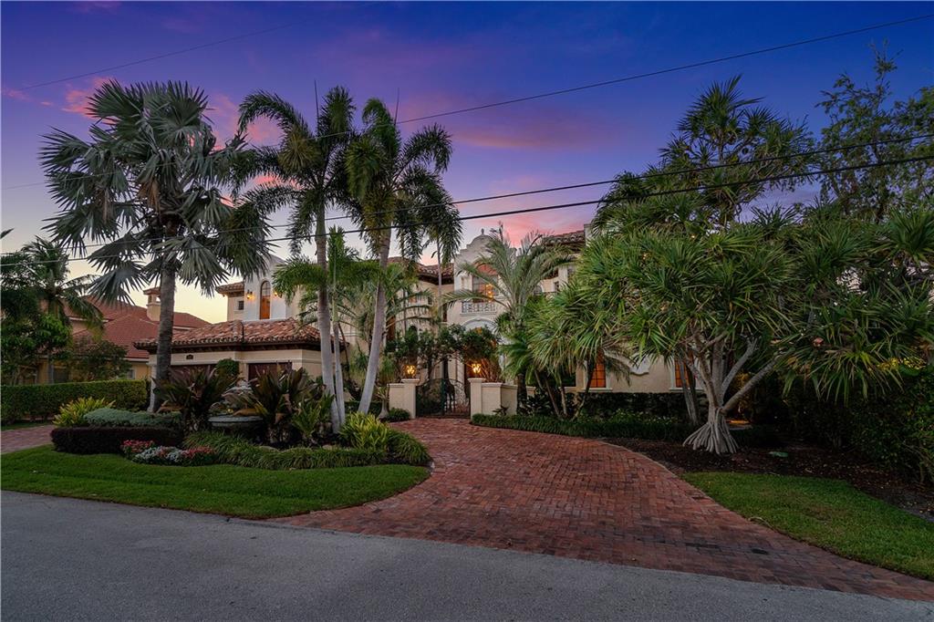 Lighthouse Point 4th Sec - Residential